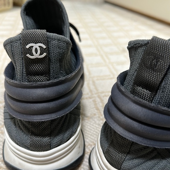 CHANEL Interlocking CC Sock Sneakers Trainers - Picture 8 of 11